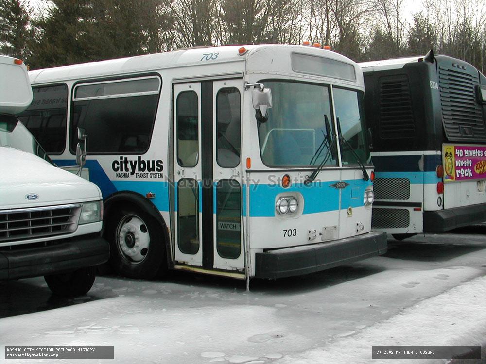 Digital Image: Nashua Transit System #703